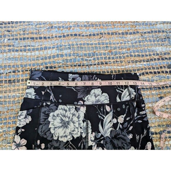 Victoria’s Secret Women’s 10 Incredible Essential Leggings Black Pink Lily - Picture 4 of 7